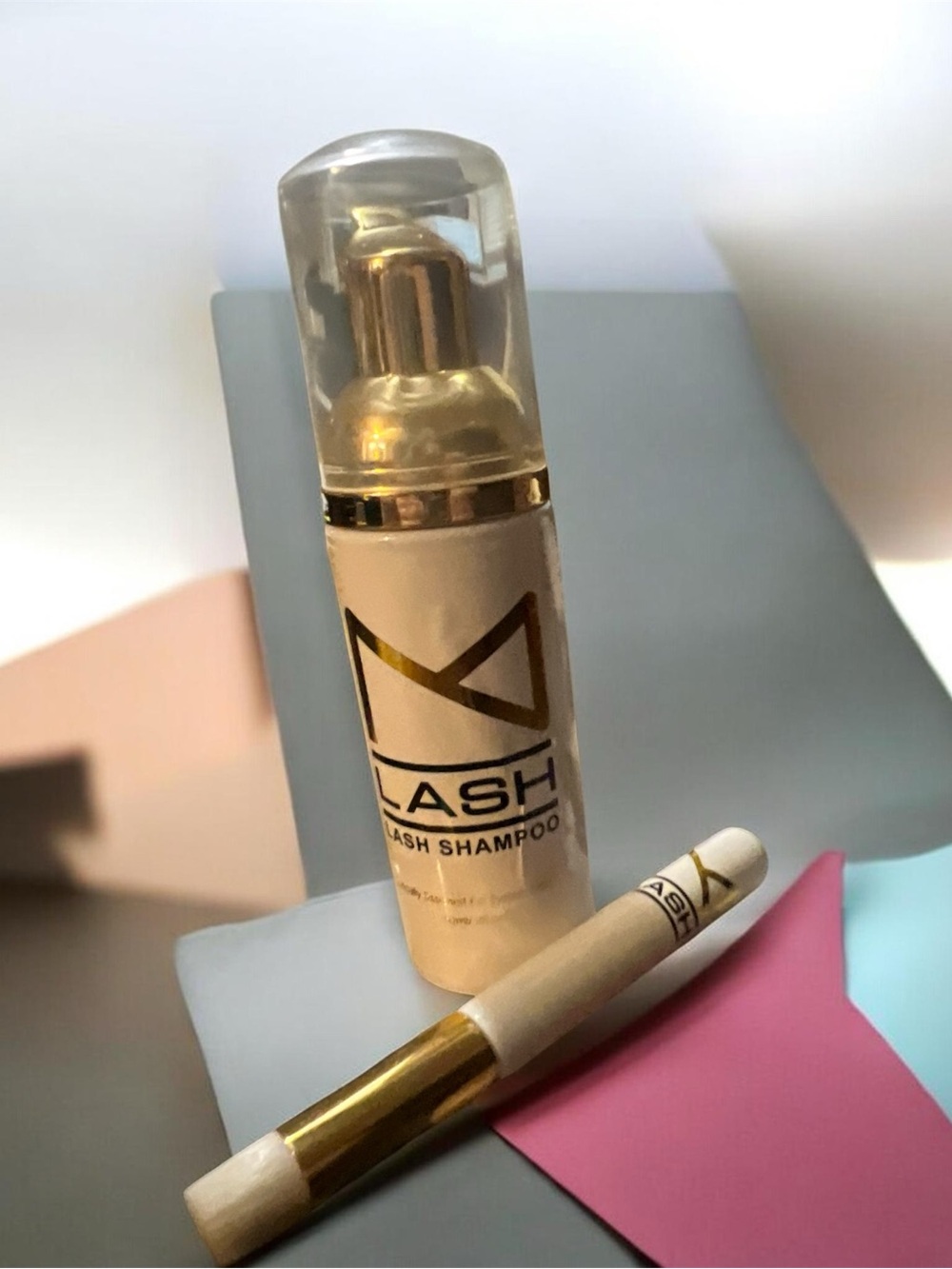 M Lash shampoo